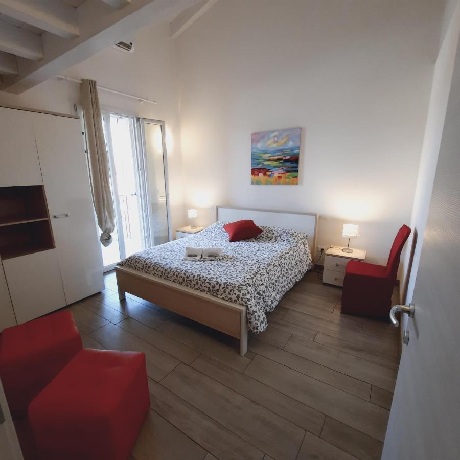 Villaggio Esmera 데센자노델가르다 외부 사진