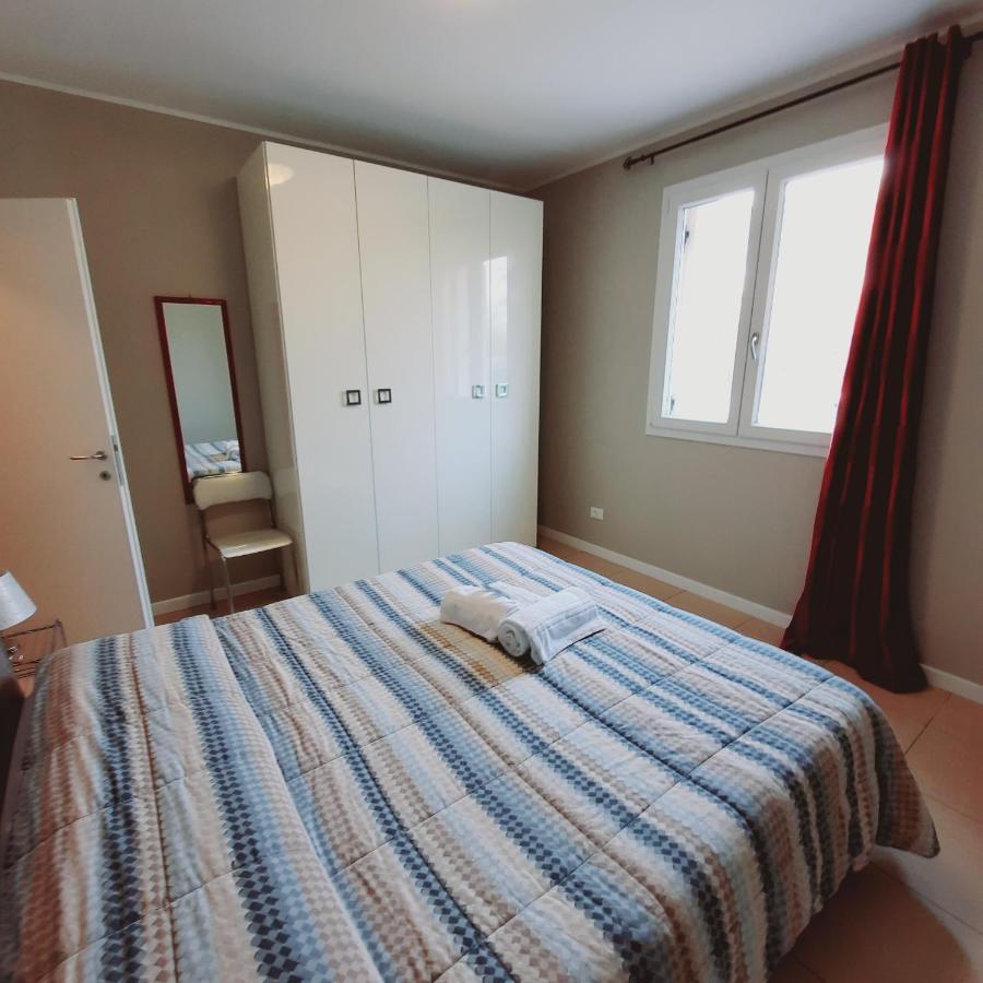 Villaggio Esmera 데센자노델가르다 외부 사진