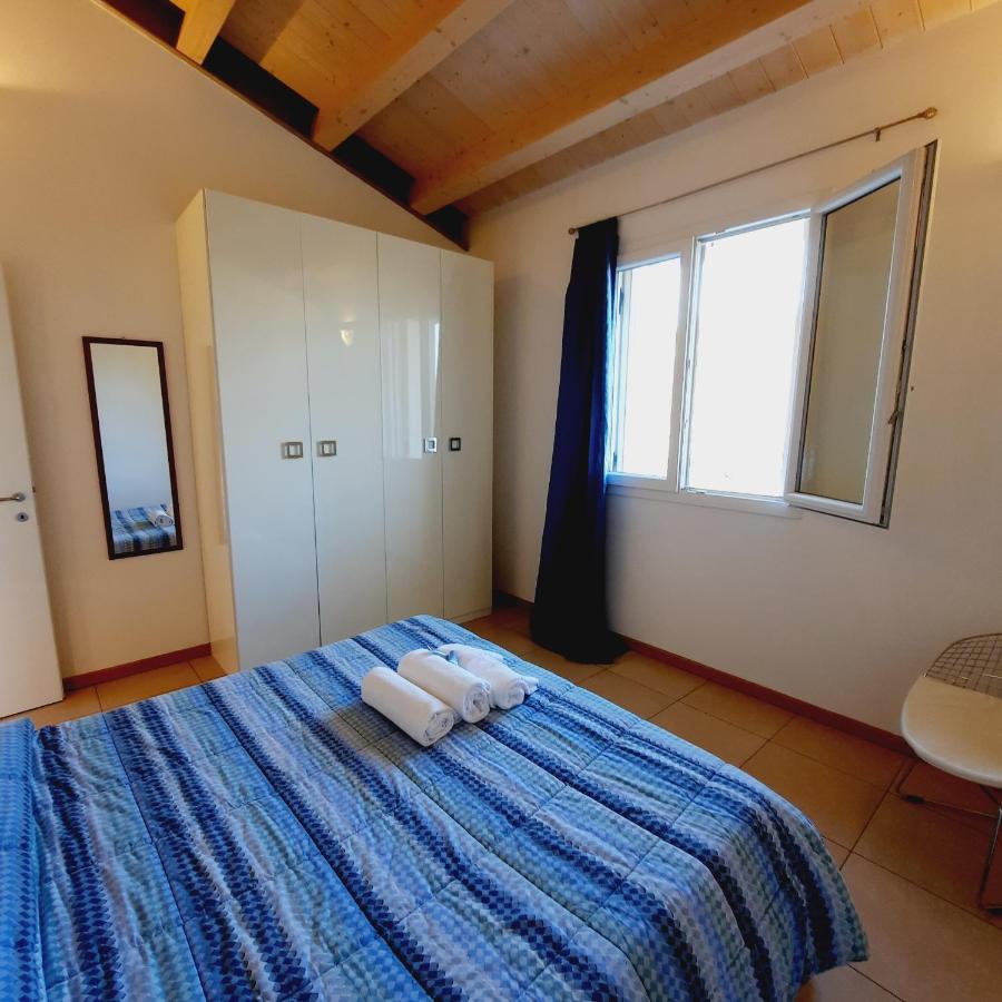 Villaggio Esmera 데센자노델가르다 외부 사진