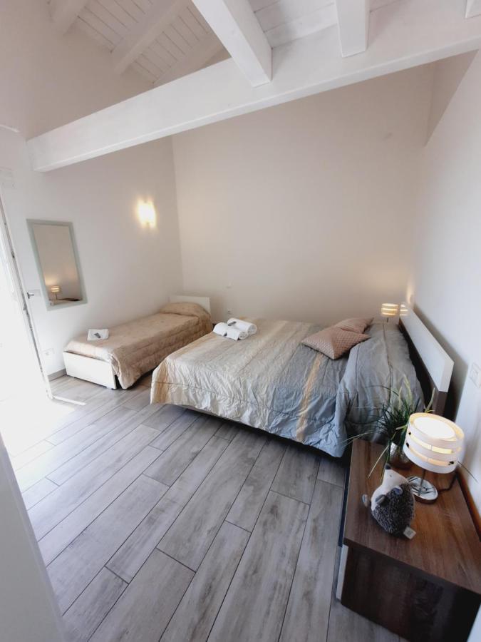 Villaggio Esmera 데센자노델가르다 외부 사진