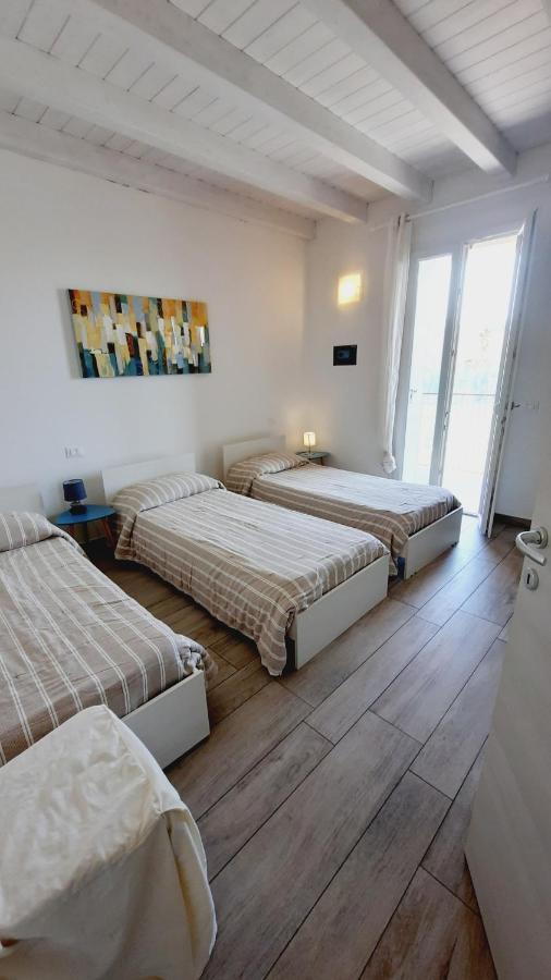 Villaggio Esmera 데센자노델가르다 외부 사진