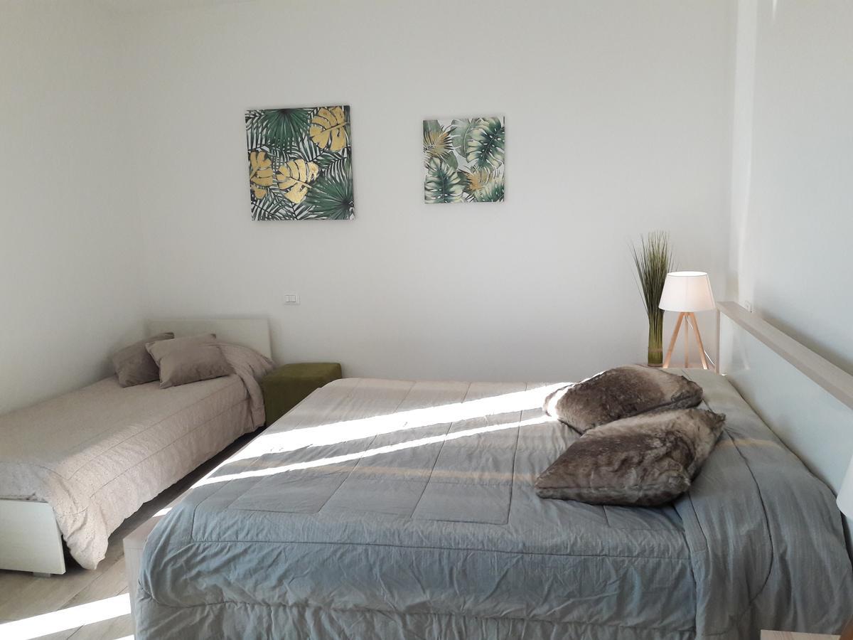 Villaggio Esmera 데센자노델가르다 외부 사진